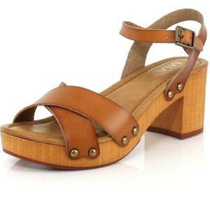 Mia Susan Platform Clog Brown Sandal Sz 8 NWOT
